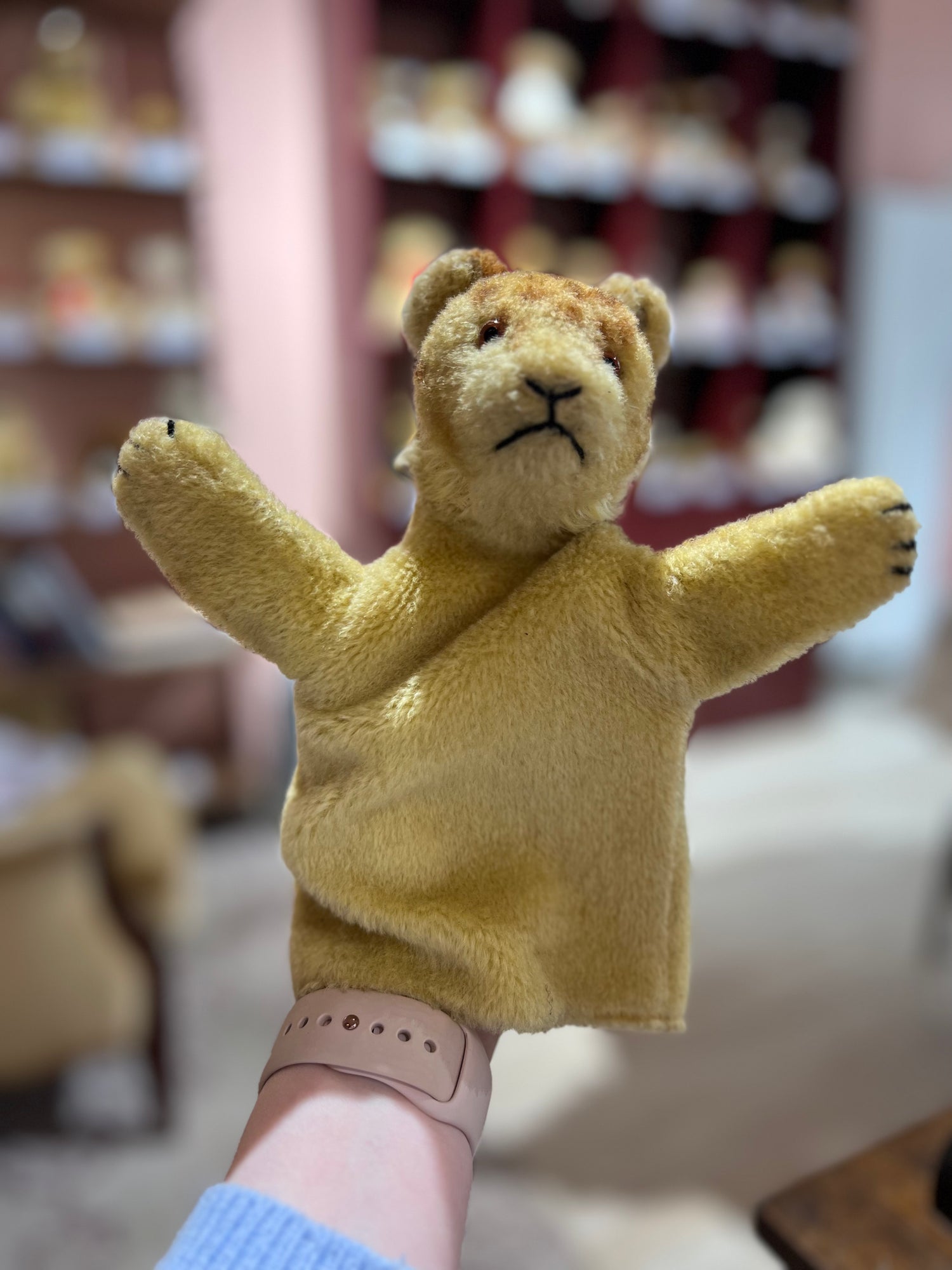 Leopard hand puppet