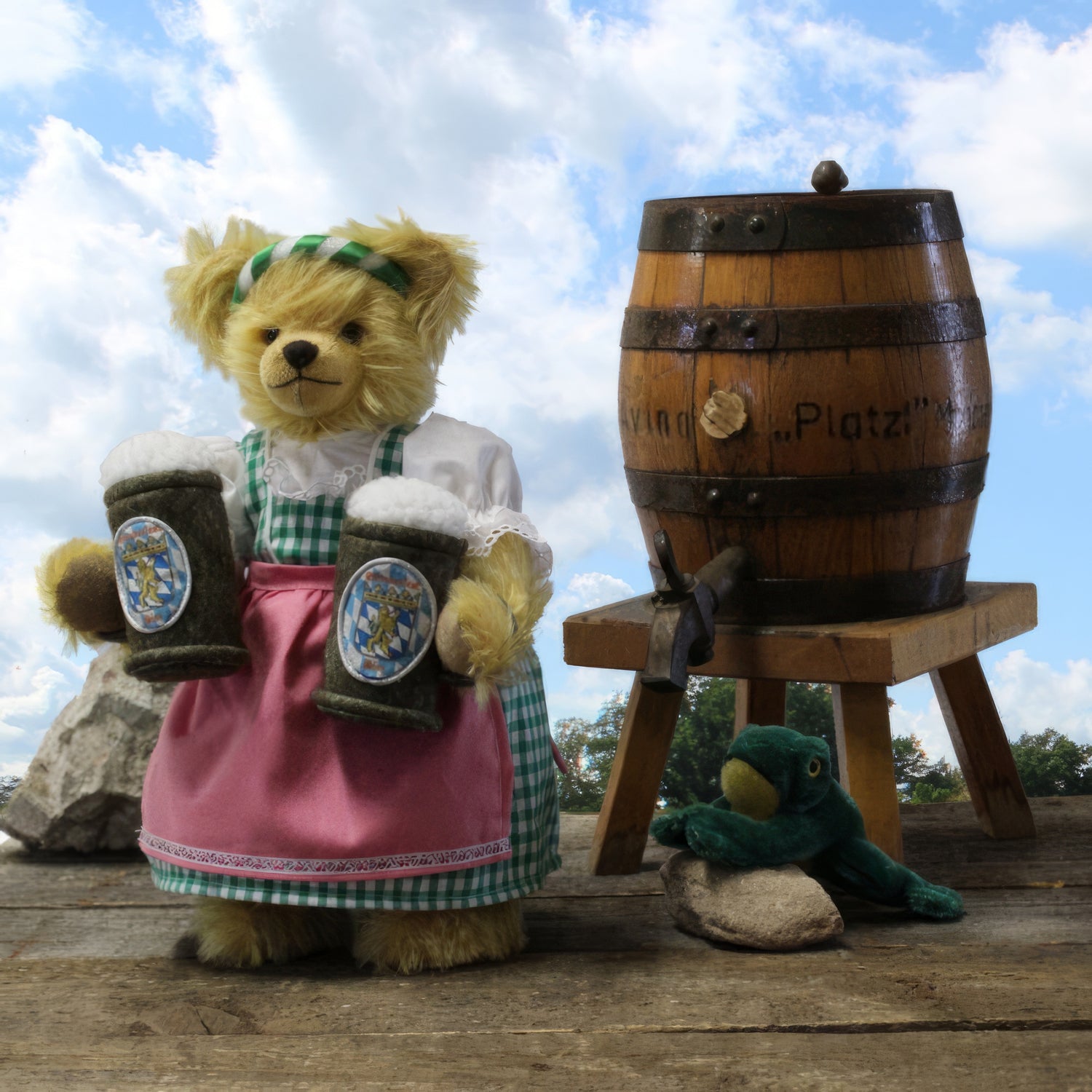 Oktoberfest Beer-Waitress